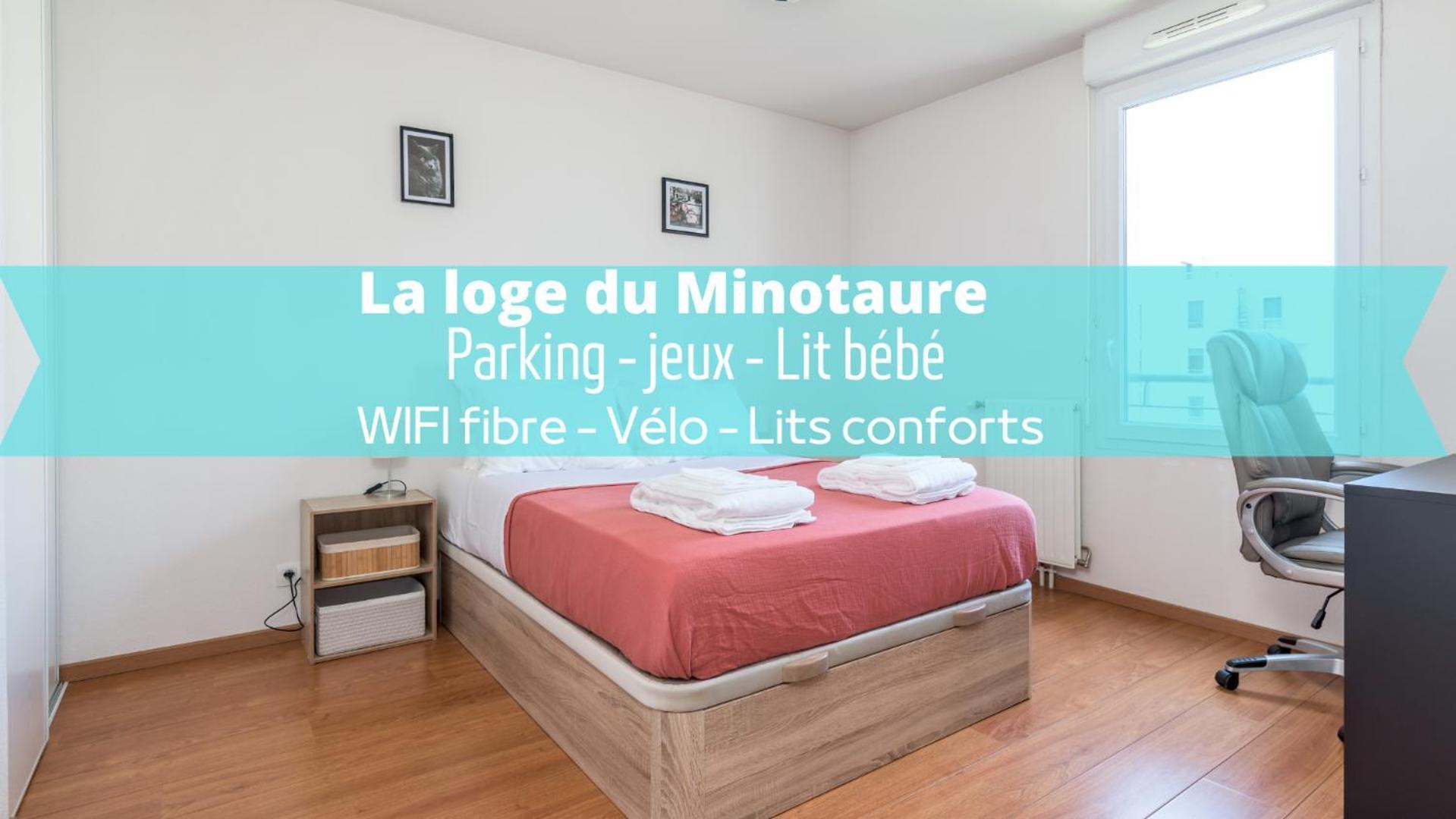 La Loge Du Minotaure, Parking Et Bureaux Apartment *